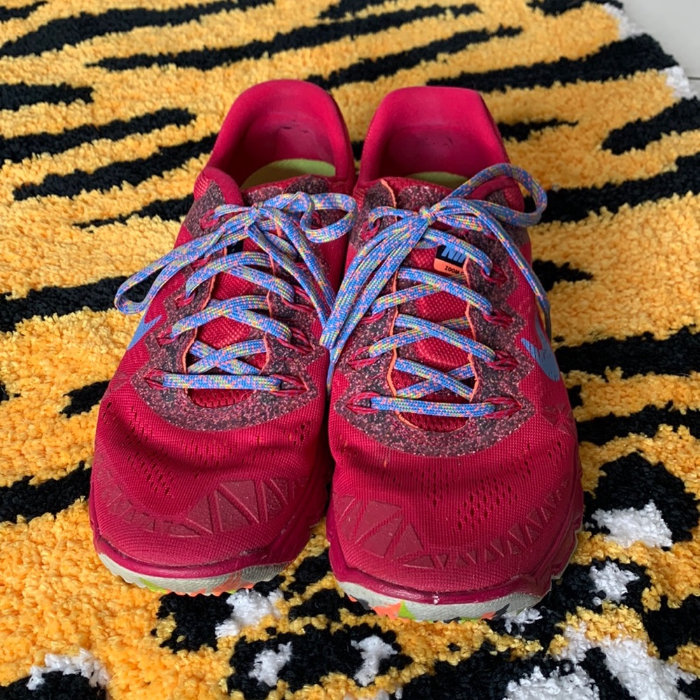 NIKE - ZOOM Kiger style shoes